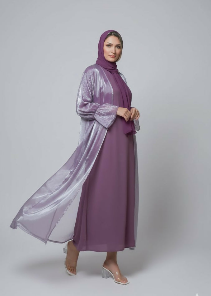 Modern women’s abaya consisting of three pieces decorated with scarf – Chiffon