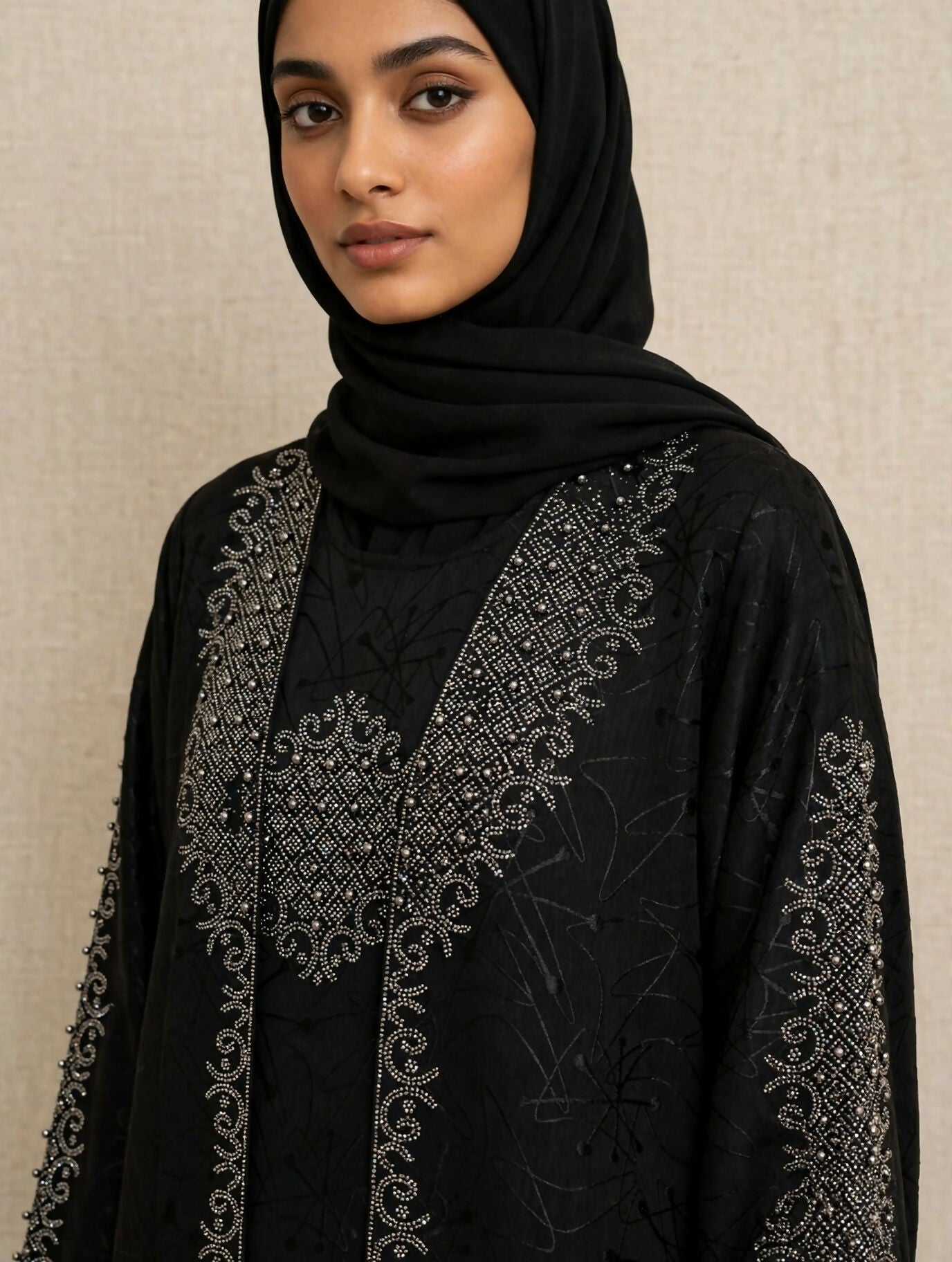 Elegant Modern women abaya-with Hand Crafted Lace-Stras
