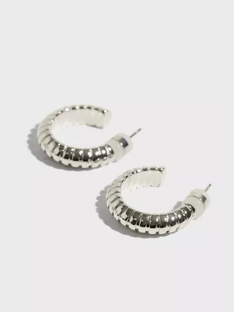 Snake Chain Hoops- Silver