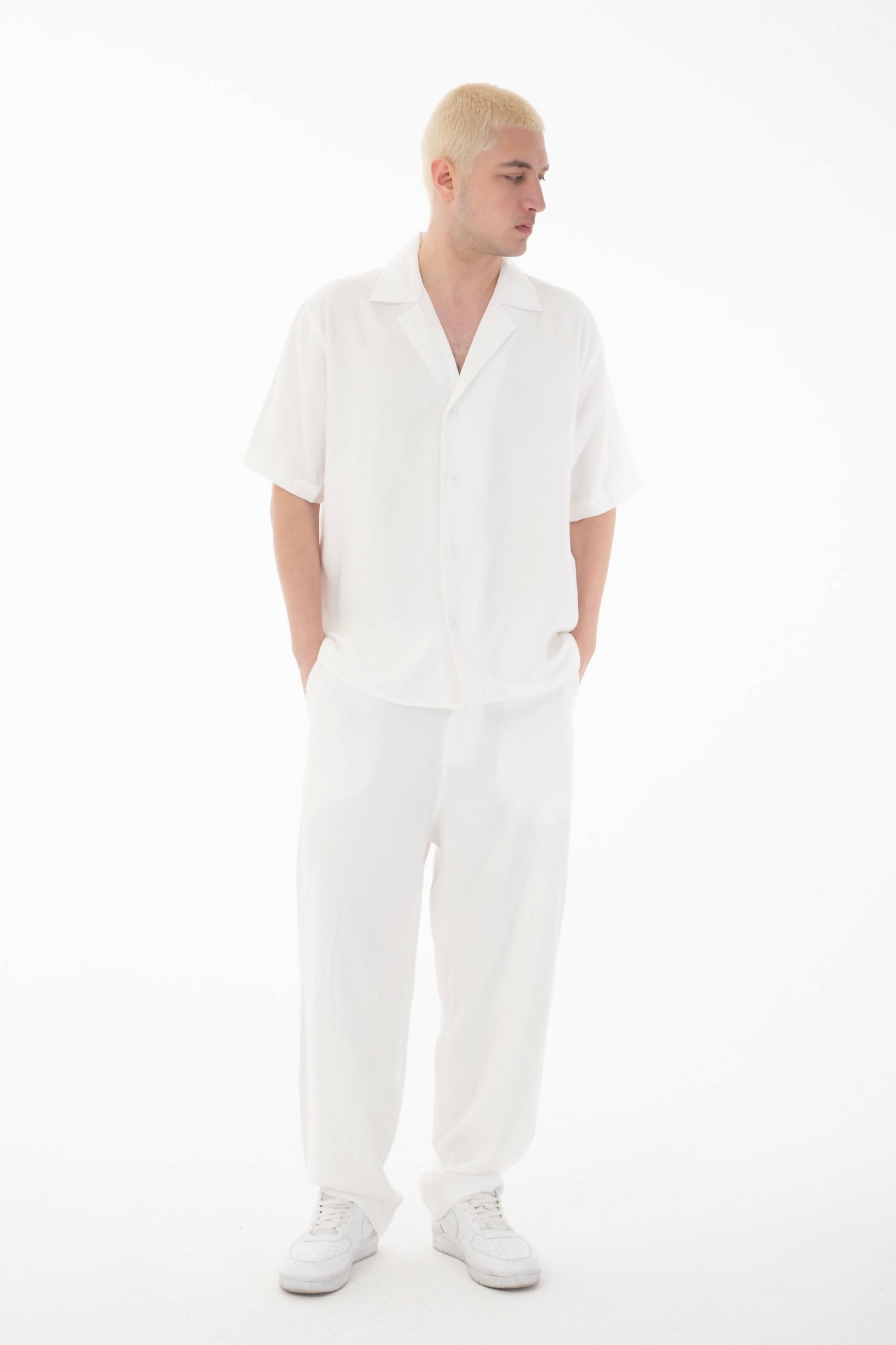 Short Sleeve Shirt Zippered Pants Set - White