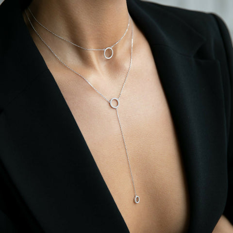 Necklace-tie with circles