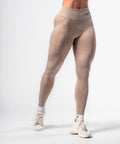 303-cream-03