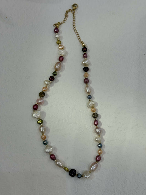 Mosaic pearl Necklace