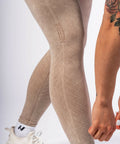 303-cream-06-768x1152