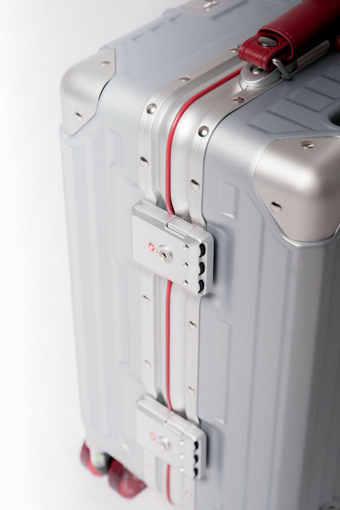 Hard-Shell Spinner Luggage LG14SLRD