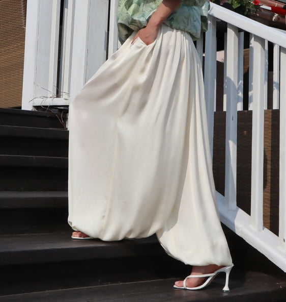 Viscose Trousers in Ecru