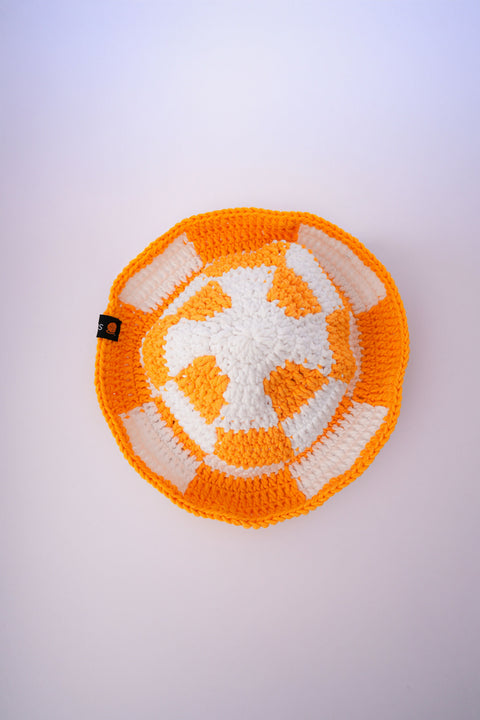 Golden grid bucket hat