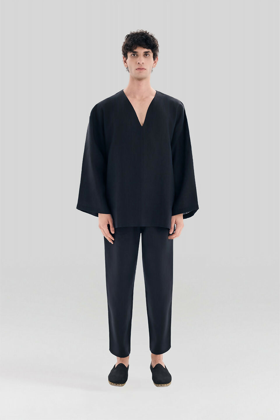 T 03 Black Linen T-Shirt