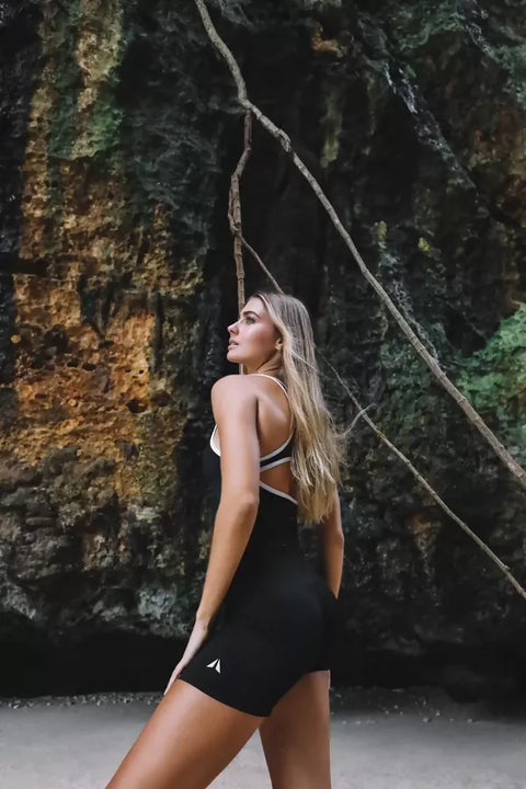 Two_tone_body_suit