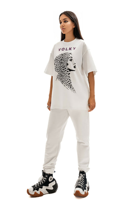 Leo Woman T-Shirt in White & Black