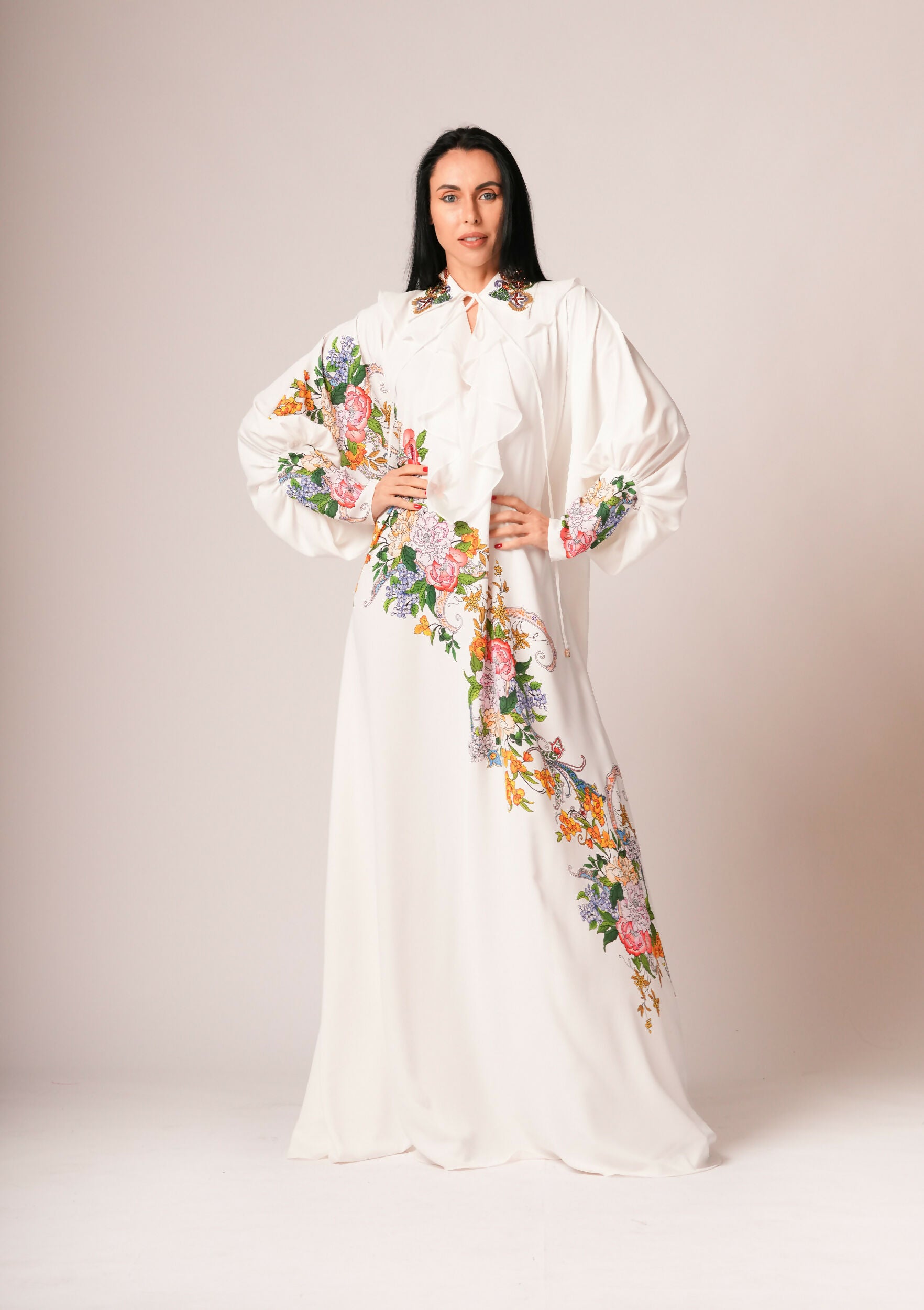 ELT Women Abaya White Dress Flowers Printed Sequins Elegant Comfortable 9761 Green Model