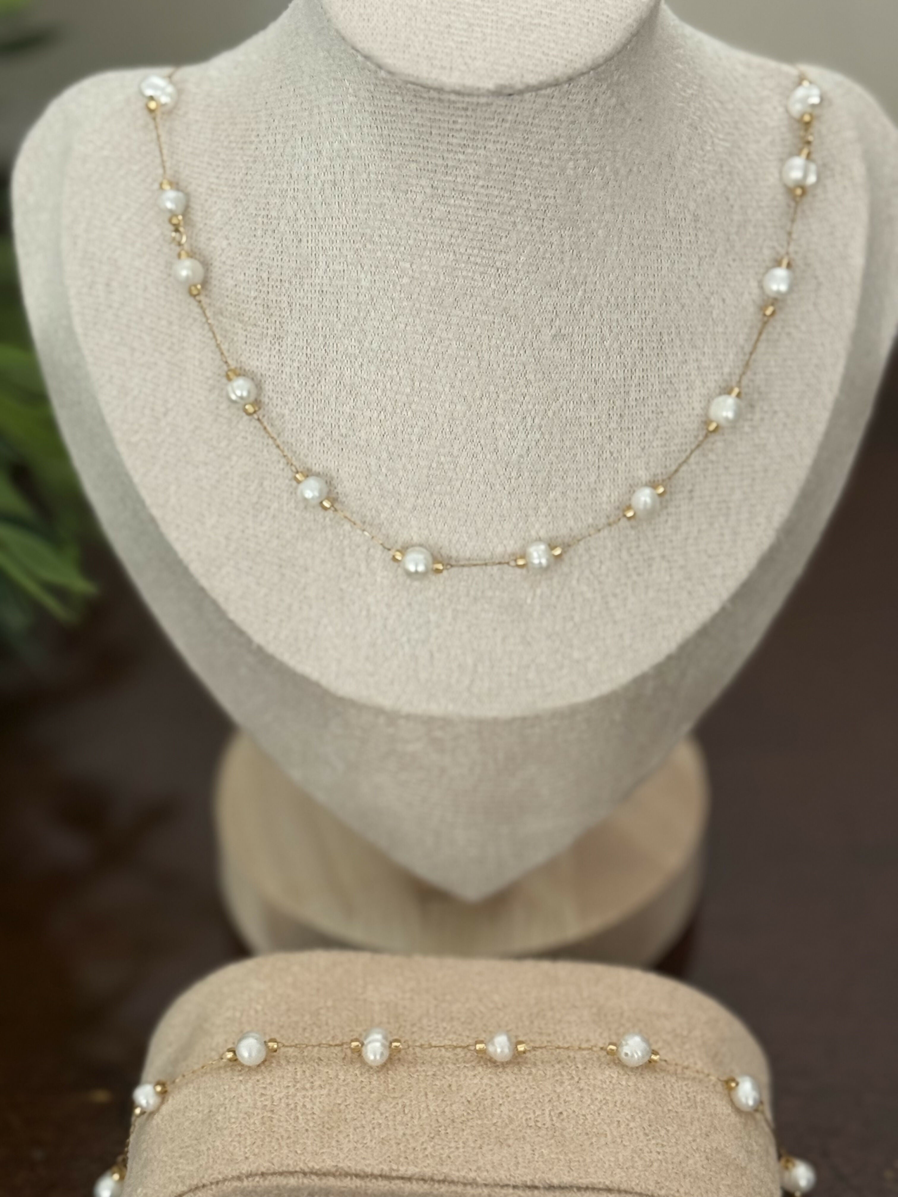 Classic Pearl Chain Set – LINK