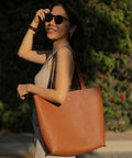Oslo Reversible Tote - Tan & Black