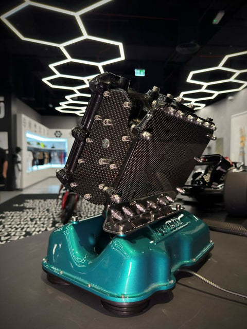WATCHINMOTION Lancia V4 Engine Watchwinder