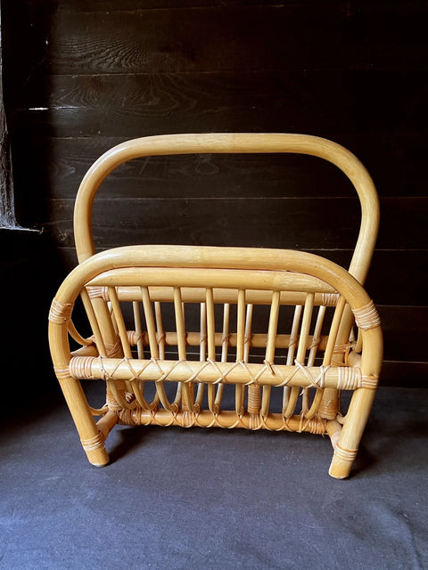 Rattan-Magazine-Rack_1800x1800