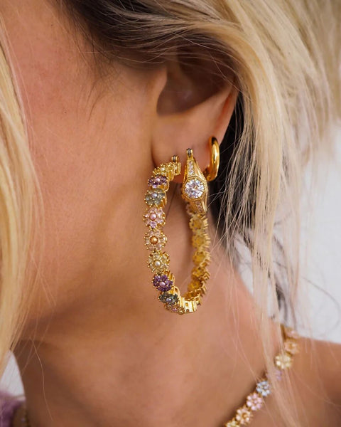 DAISY STUDS HOOPS- Gold