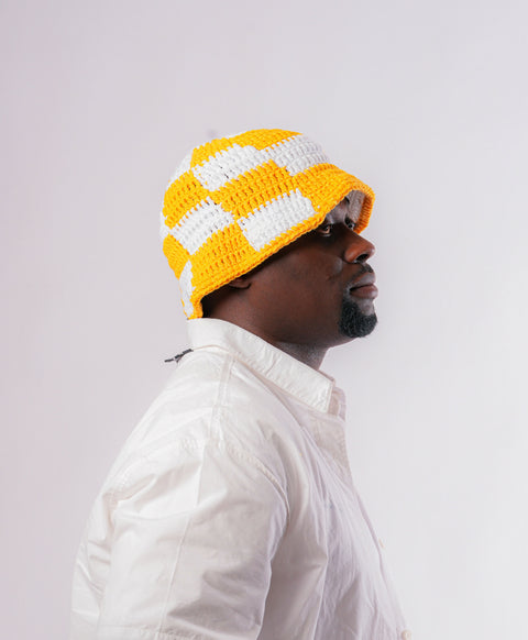 Golden grid bucket hat
