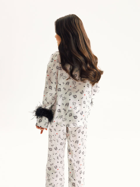 Girls' Luxury Silk Two-Piece Set – Alice in Wonderland print