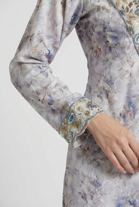 Elegant makhwar, silky blend fabrics. with comfortable design ensures all-day comfort