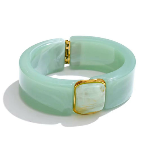 Swing Bangle Bracelet