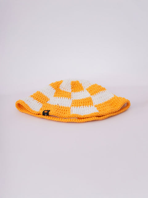 Golden grid bucket hat