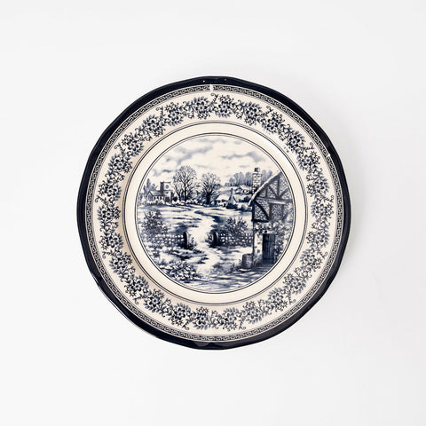 White-Blue Classical Serving Plate