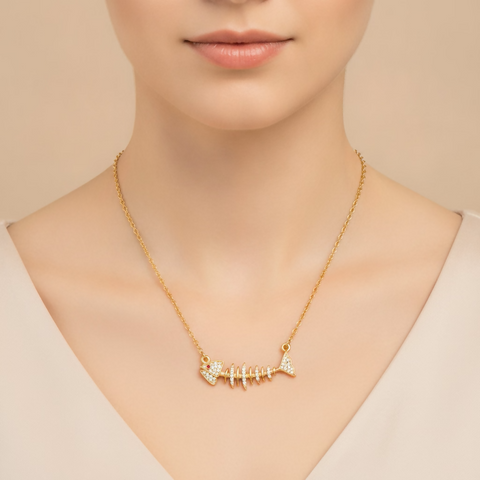 Ocean Fishbone Star & Rhinestone Necklace