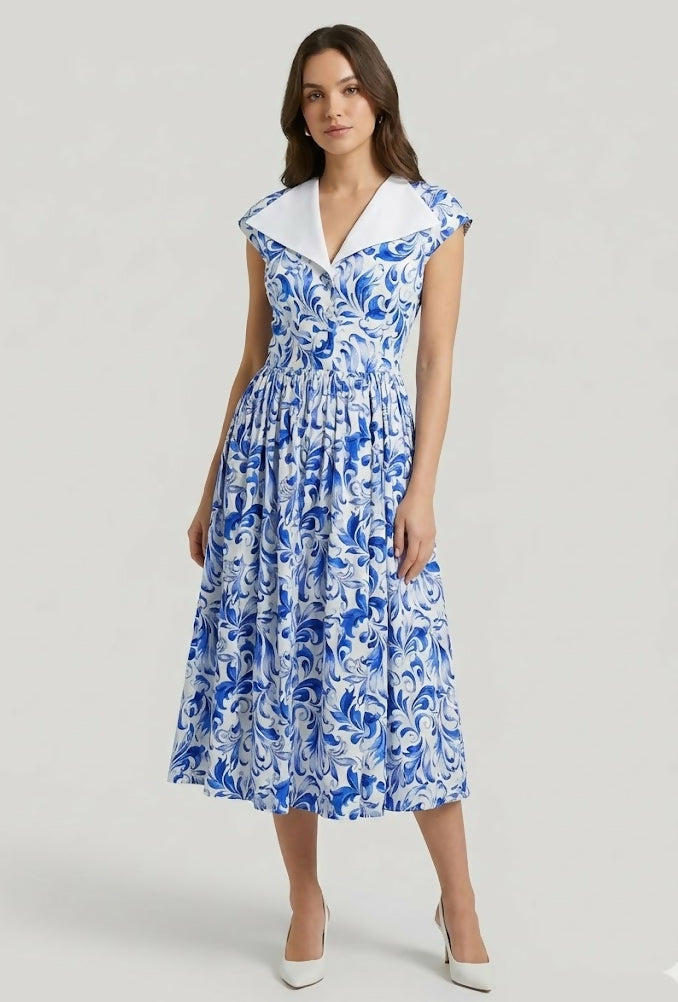 Dress With Collar