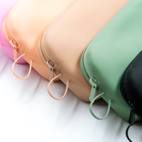 Strade_ToileteryBag_Colours