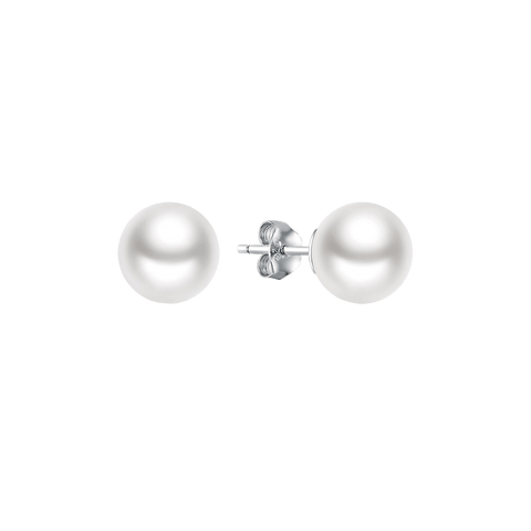 Classic pearl earrings