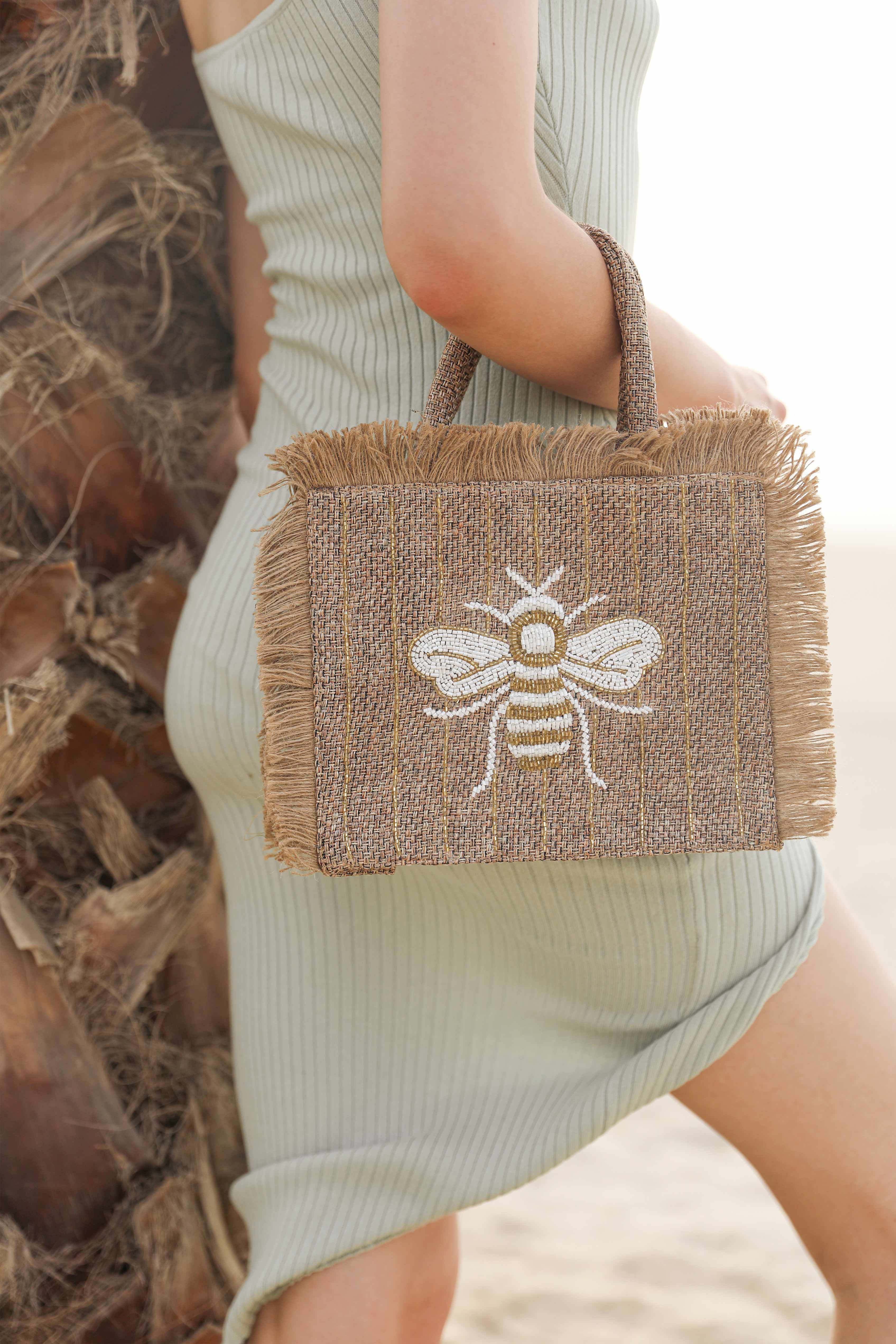 Good golden bee handbag