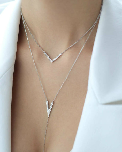 Necklace-tie V