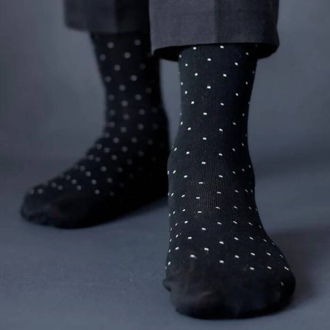 Classic Black - Dotted