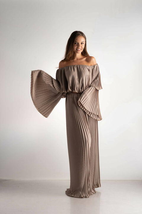 Rosché Serene Pleats Ensemble