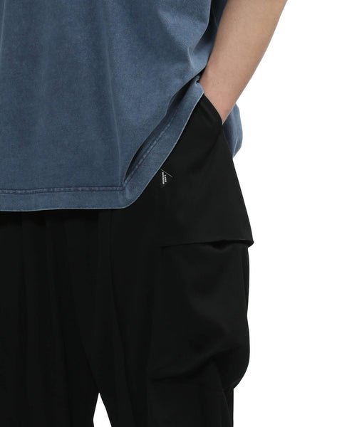 Oversize Utility Pants in Black