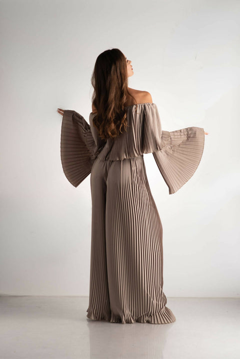 Rosché Serene Pleats Ensemble