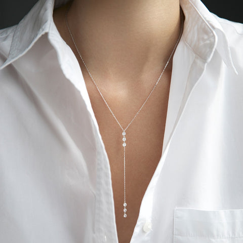 Necklace-tie Ellipsis