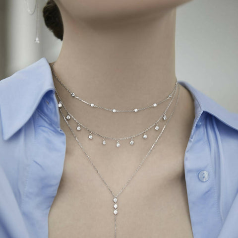 Necklace-tie Ellipsis