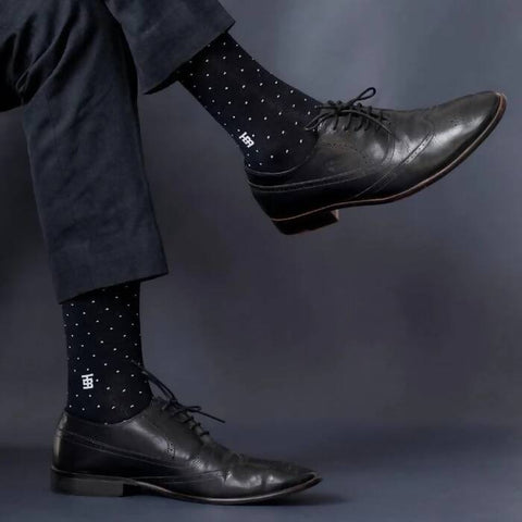 Classic Black - Dotted